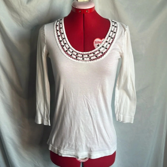 SM317 Xcvi 3/4 length scoop neck shirt with beading collar - Picture 1 of 10